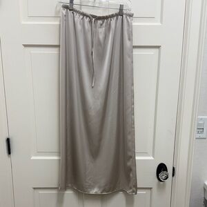 Revolve Song of Style Maxi Skirt in Light Taupe